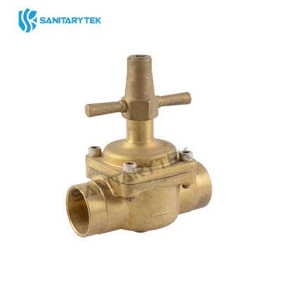 Brass globe valve with solder connector