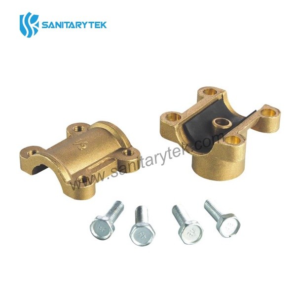 Brass tee pipe saddle with female thread