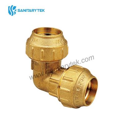 Double elbow coupler fitting for polyethylene pipe