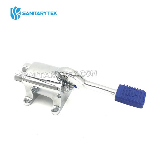 Floor mounted single pedal progressive mixer