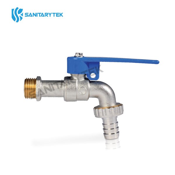 Locking hose ball bibcock