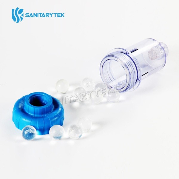 Washing machine filter with polyphosphate crystals siliphos