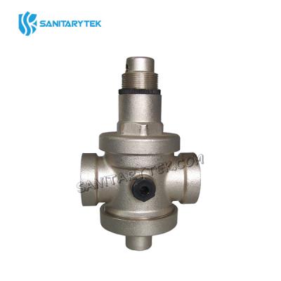 Water pressure reducing valve with female connection and manometer holder