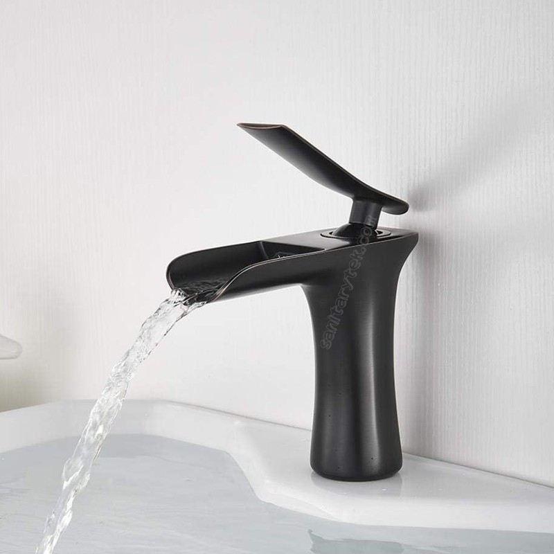 Matte black high quality single handle vanity basin faucet