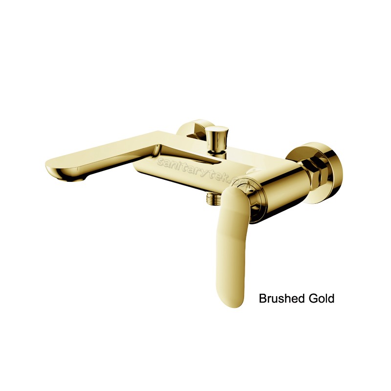Chrome bathtub faucet, wall mounted