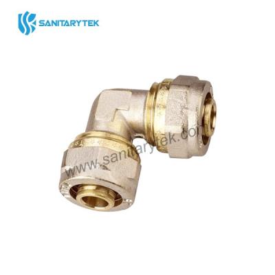 Double elbow fitting for multilayer
