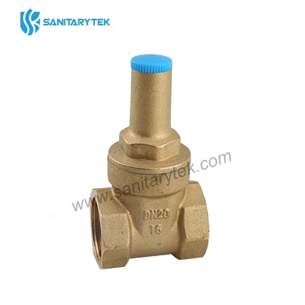 Lockable brass gate valve