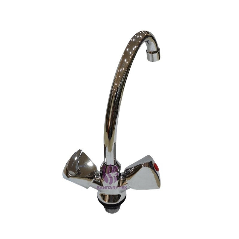 Sink mixer tap with swivel spout